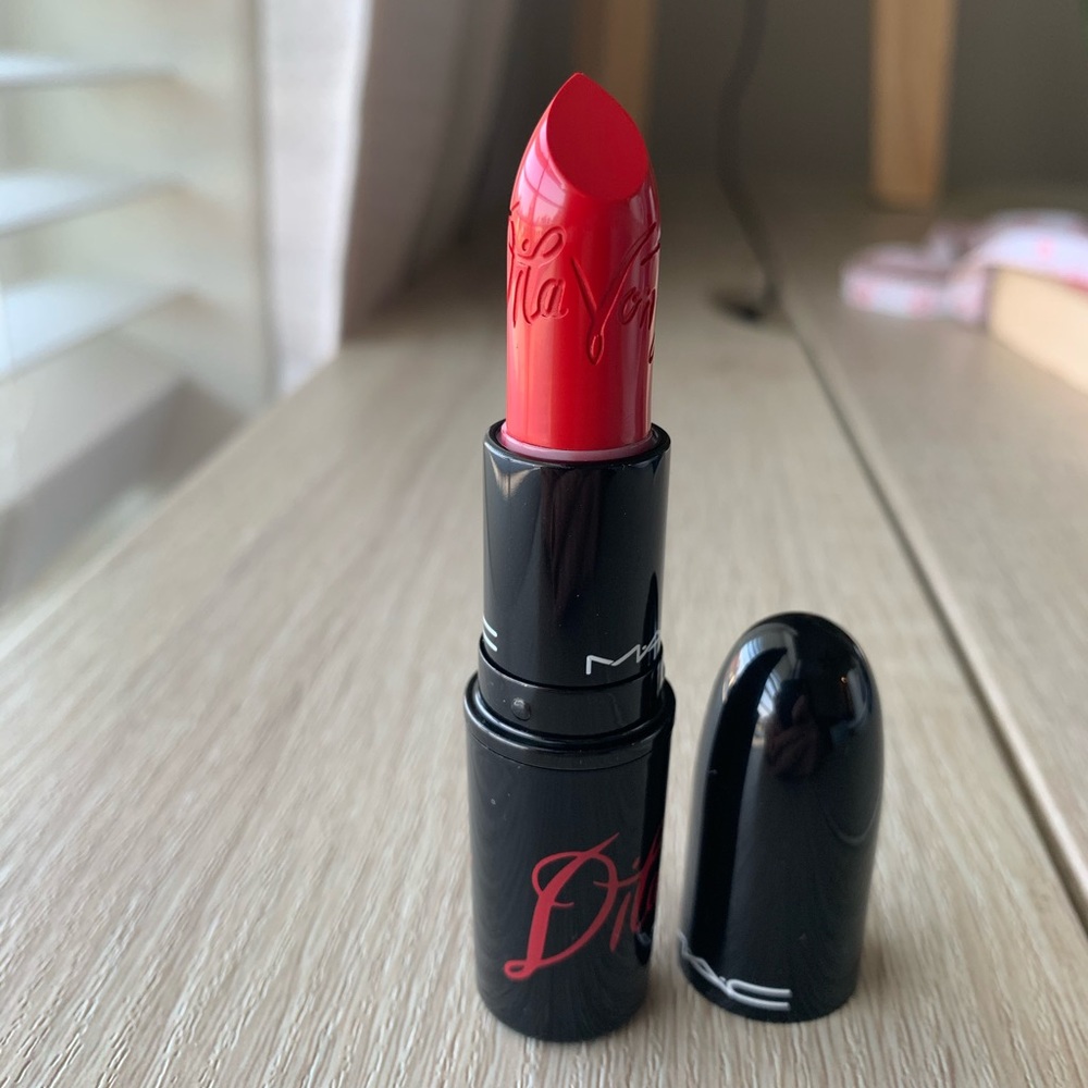 Mac x Dita Von Tease Limited Edition Lipstick NWOB